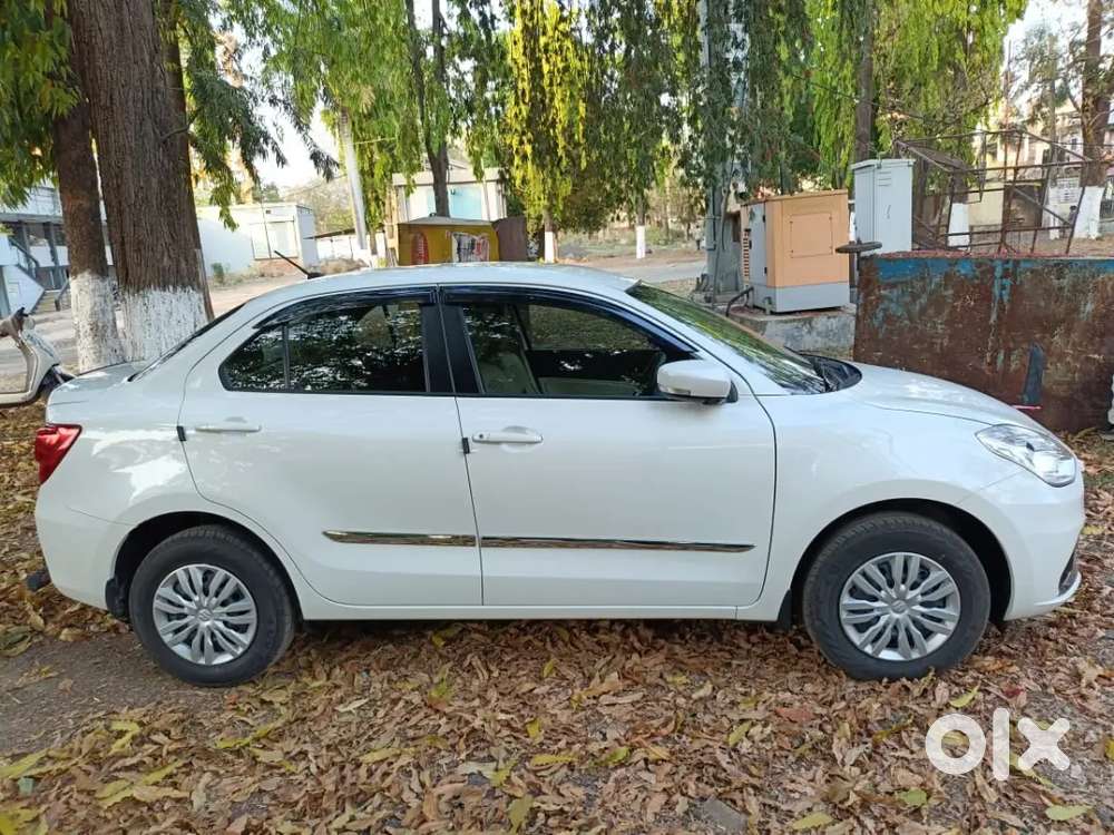 Very Good Condition And Commercial Vehicle Urgent Bechna Hai