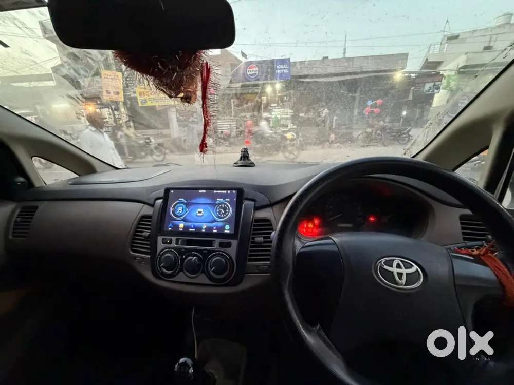 Toyota Innova