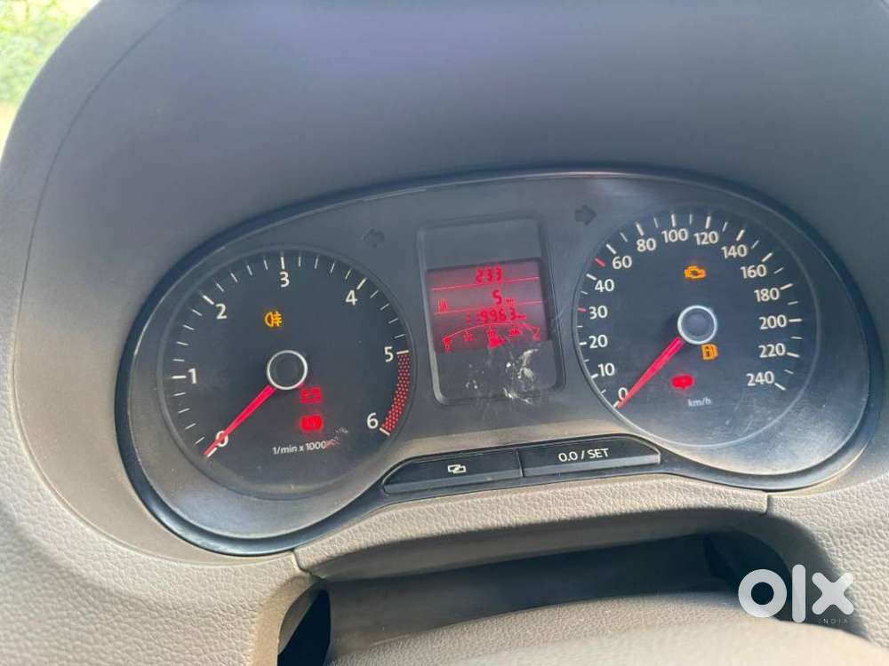 Volkswagen Vento 2010-2013 Diesel Comfortline, 2013