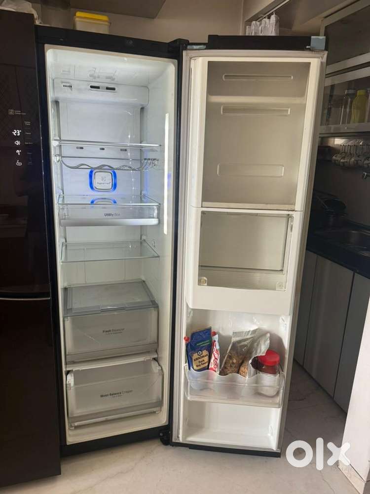 LG side-by-side Refrigerator - Fridges in undefined, - 1843643829