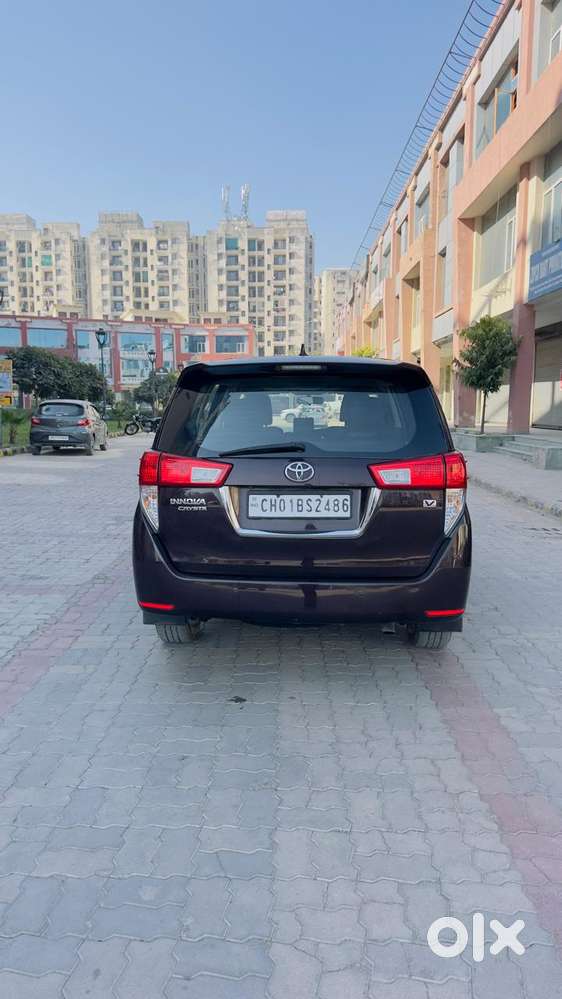 Toyota Innova Crysta 2.4 V, 2018, Diesel