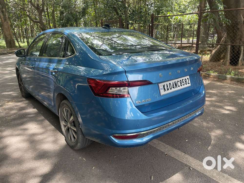 Skoda Slavia 1.0 Tsi Style At, 2023, Petrol