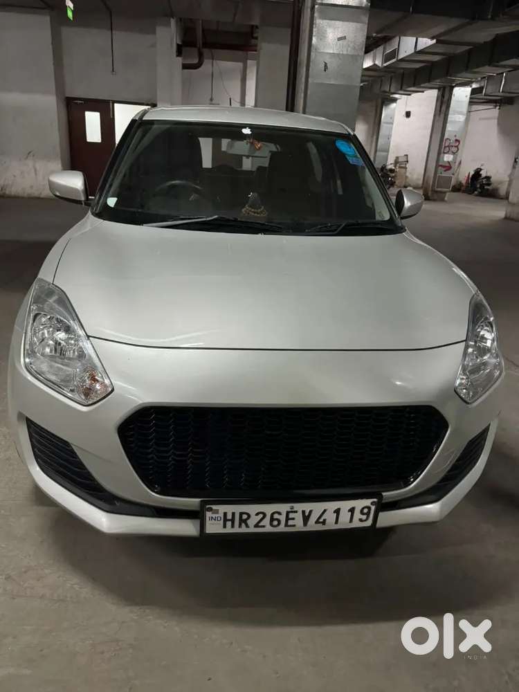 Maruti Swift Vxi Top Candition