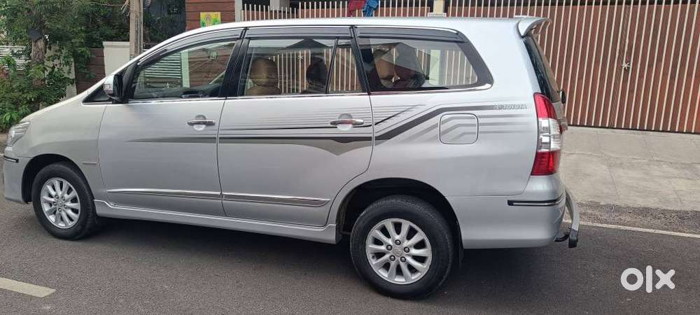 Toyota Innova 2.5 Zx Diesel 7 Seater, 2014, Diesel