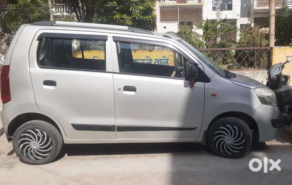 Wagon R Lxi 2014. Owner