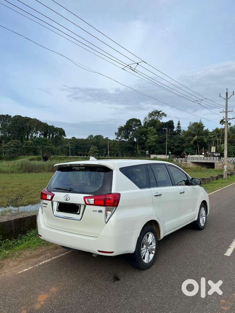 Toyota Innova Crysta 2016 December Diesel Automatic