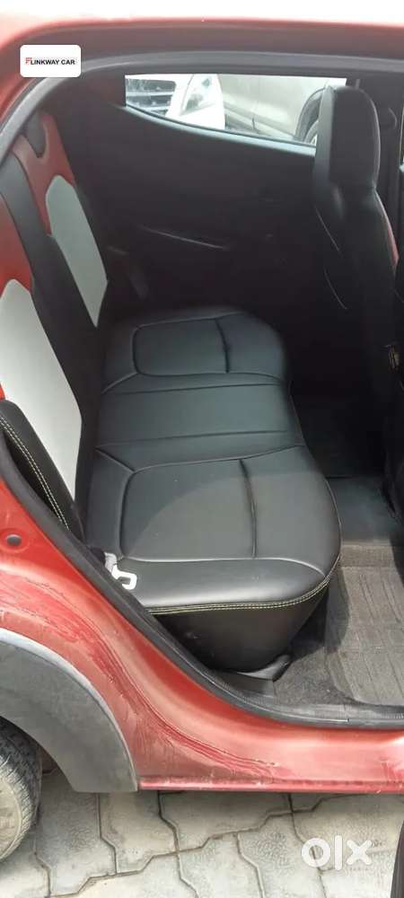 Renault Kwid 2019-ongoing 1.0 Rxt Amt (o), 2017, Petrol