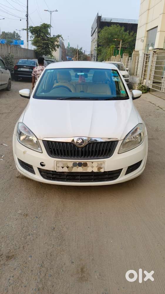 Skoda Rapid 1.5 Tdi Manual Active Ambition Style, 2015, Petrol