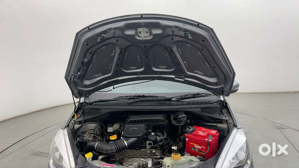 Tata Tiago Xza, 2018, Petrol
