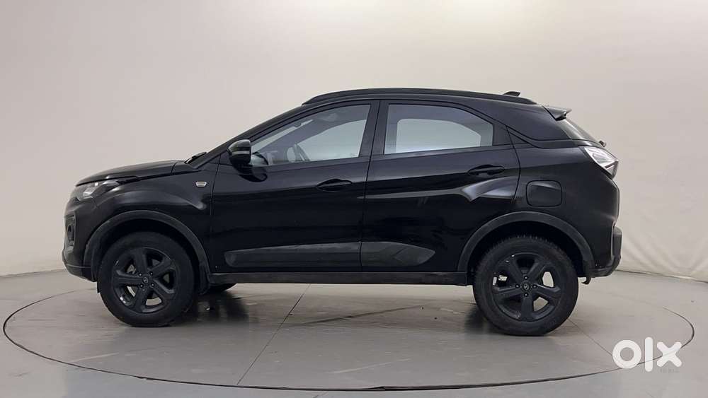 Tata Nexon 1.2 Revotron Xza Plus Luxs Red Dark Edition Amt, 2023, Pe..