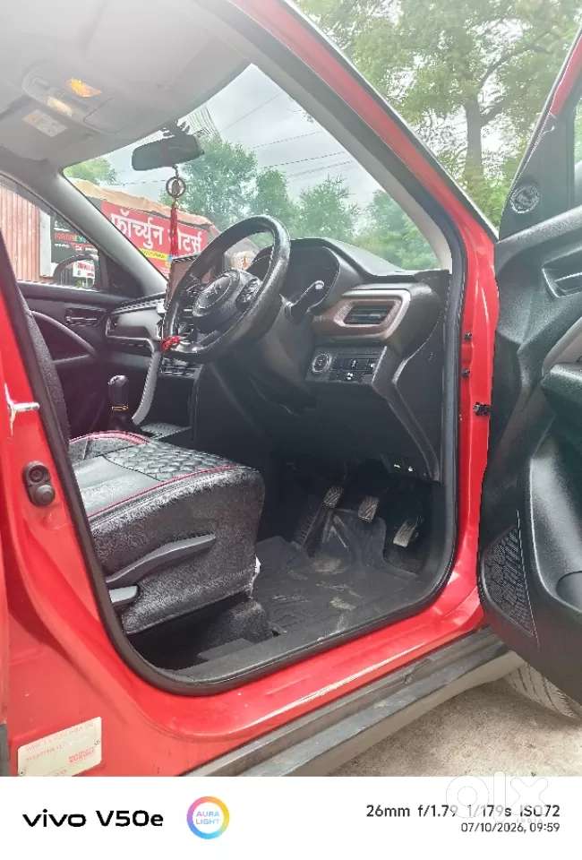 Maruti Suzuki Brezza 1.5 Zxi Cng Dual Tone, 2023, Petrol