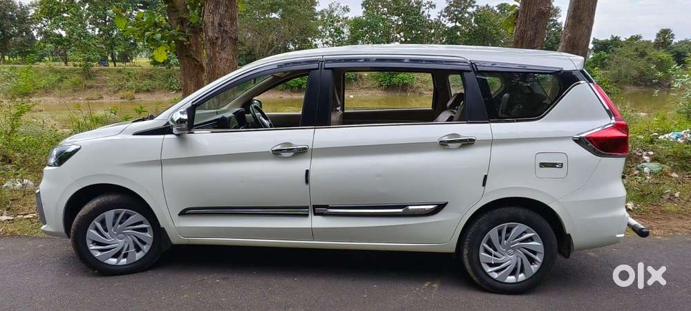 Maruti Suzuki Ertiga Zxi Plus Petrol, 2022, Petrol