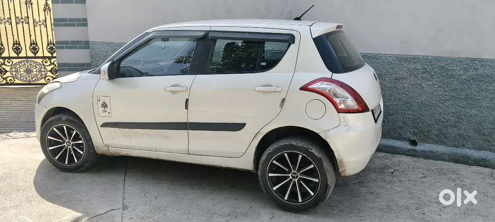 Maruti Suzuki Swift 2012