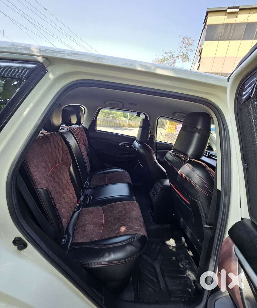 Maruti Suzuki Grand Vitara Acccesories Worth 1,50,000+