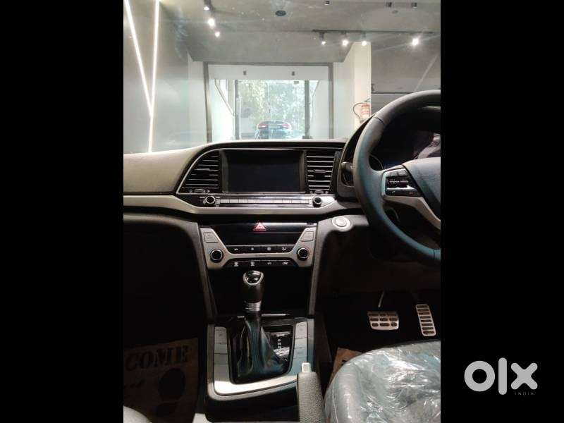 Hyundai Elantra 2.0 Sx Option At, 2018, Petrol