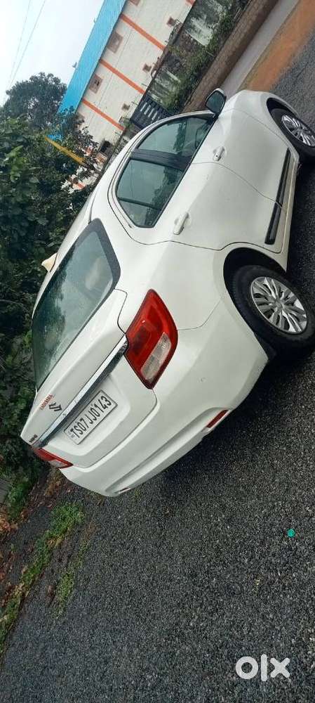 Maruti Suzuki Dzire 1.2 Vxi, 2022, Petrol