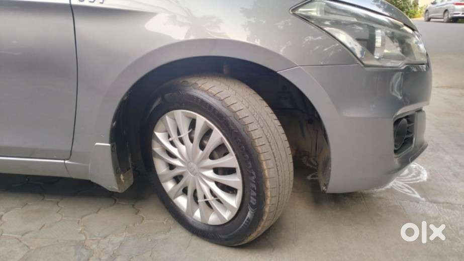 Maruti Suzuki Ciaz 2014-2017 At Vxi Plus, 2014, Petrol