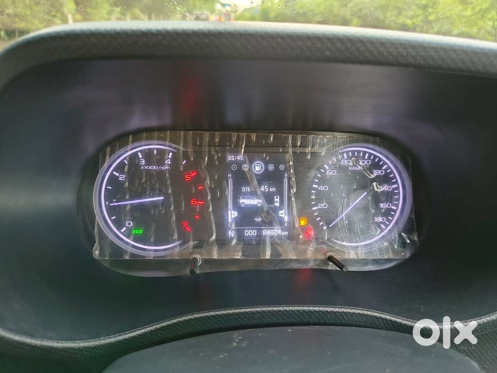 Mahindra Bolero Neo 1.5 N8, 2022, Diesel