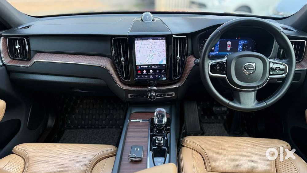 Volvo Xc60 2.0 B5 Ultimate, 2024, Petrol