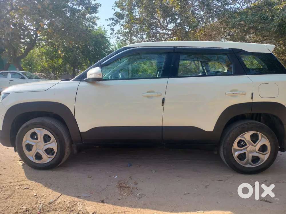 Maruti Suzuki Brezza  Petrol  Registration Jan 2023 ,190000 Km Driven