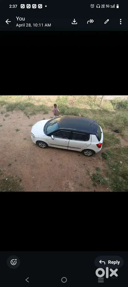 Skoda Fabia 2010 Petrol 98000 Km Driven