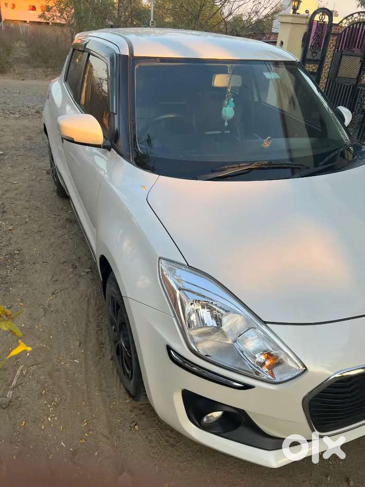 Maruti Suzuki Swift Vxi 2018