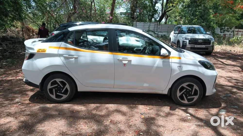 Hundai Aura Car