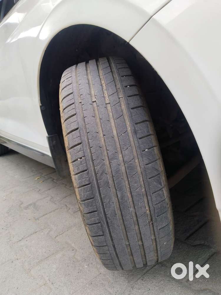 Hyundai New I20 1.2 Asta (o) Mt, 2024, Petrol