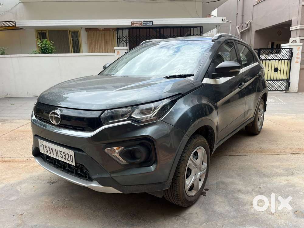 Tata Nexon 1.5 Revotorq Xm Plus (s), 2022, Petrol