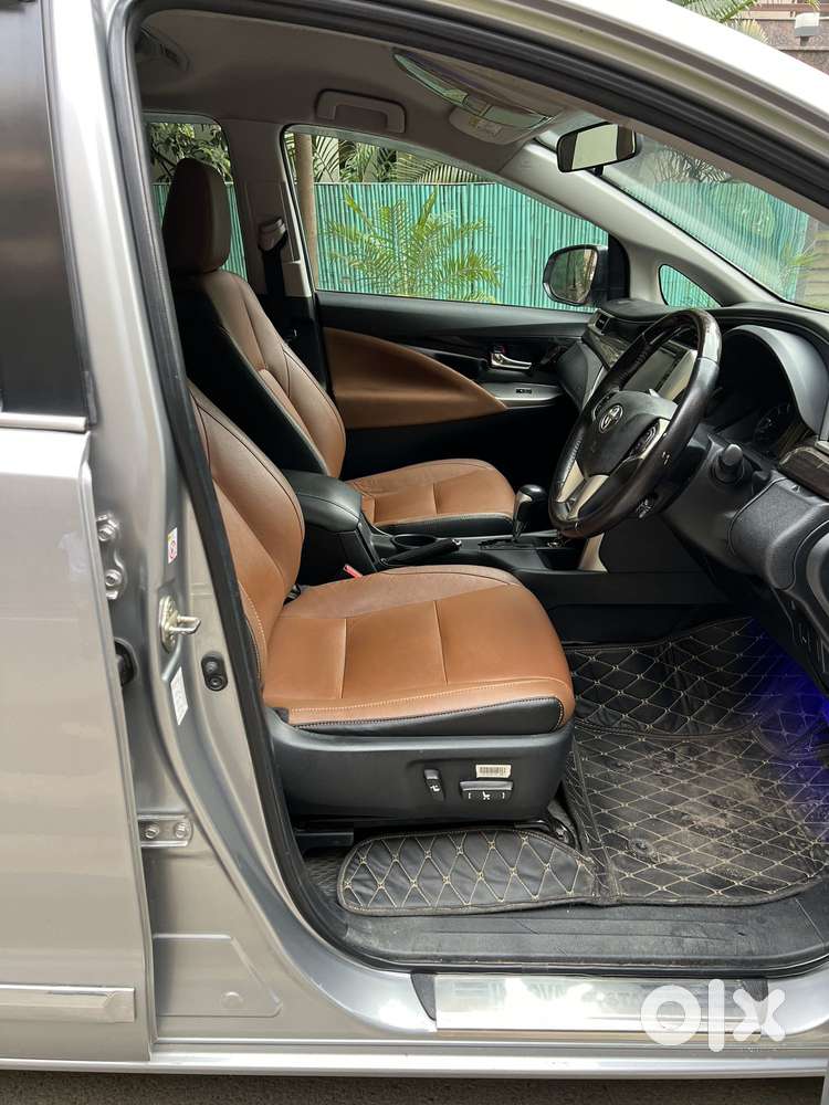 Toyota Innova Crysta 2.8z Automatic, 2018, Diesel