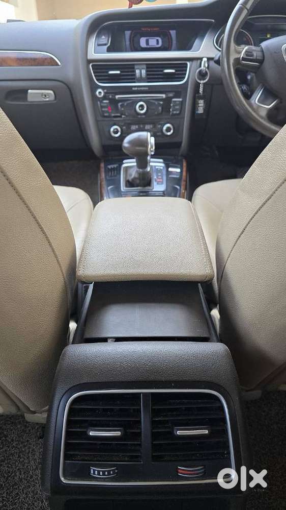 Audi A4 2.0 Tdi Premium With Sunroof, 2015, Diesel