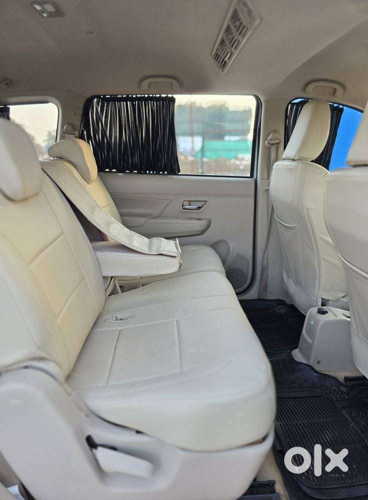 Maruti Suzuki Ertiga 2022-2023 Vxi Cng, 2022, Cng & Hybrids