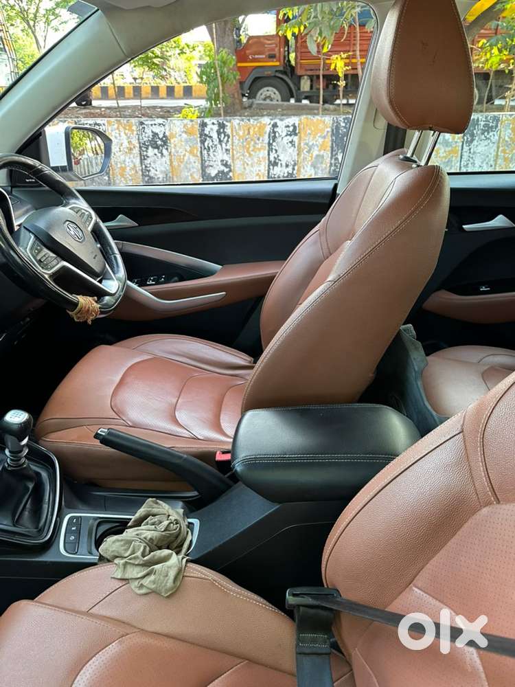 Mg Hector Plus 2021