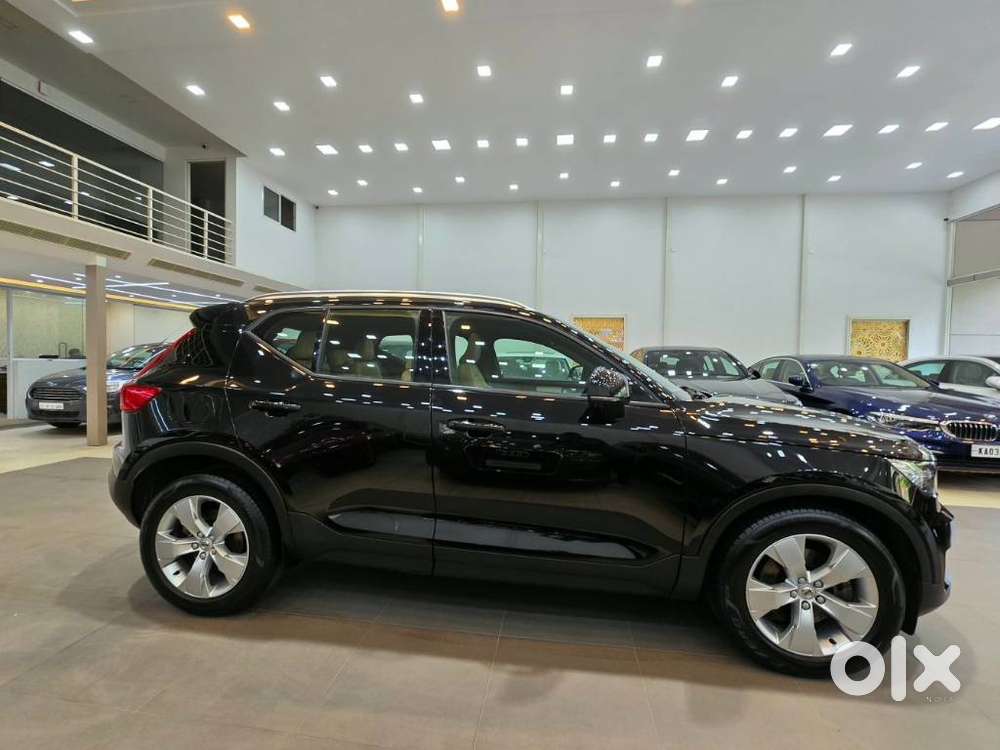 Volvo Xc40 D4 Momentum, 2019, Diesel