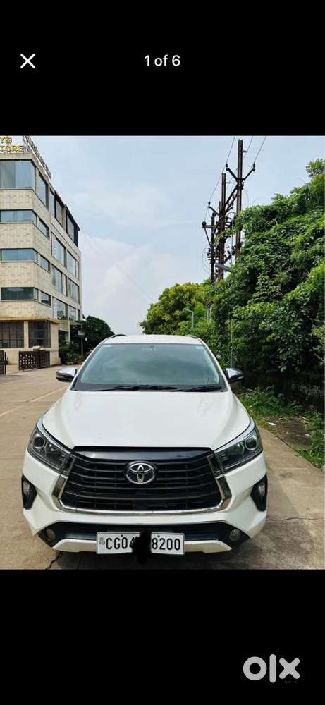Toyota Innova Crysta 2016 Diesel Well Maintained