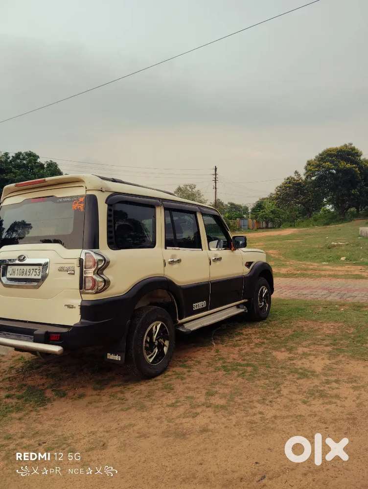 Mahindra Scorpio Diesel 2016