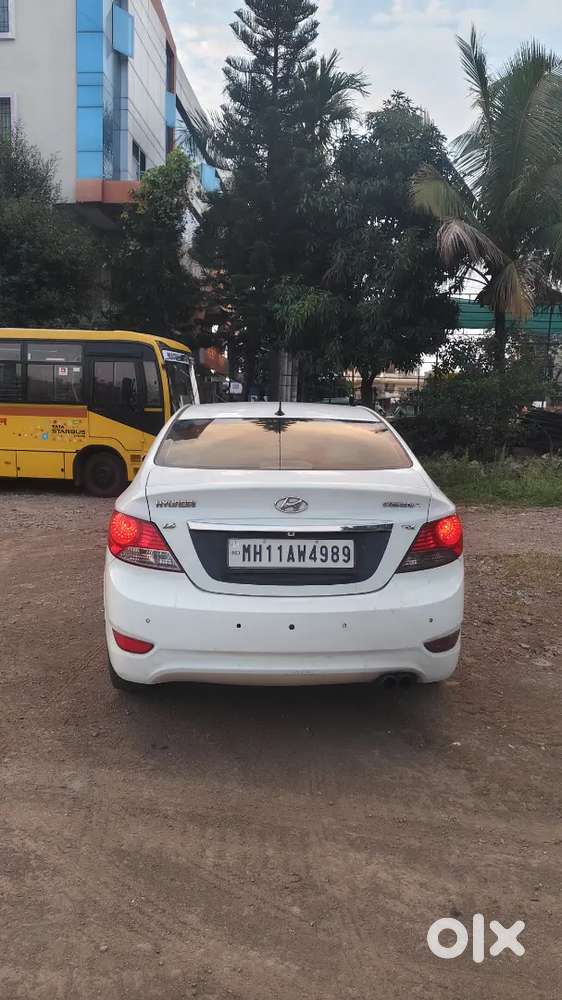 Hyundai Verna 2011 Diesel 150000 Km Driven