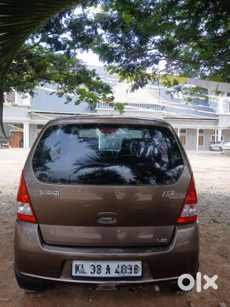 Maruti Suzuki Estilo 2010