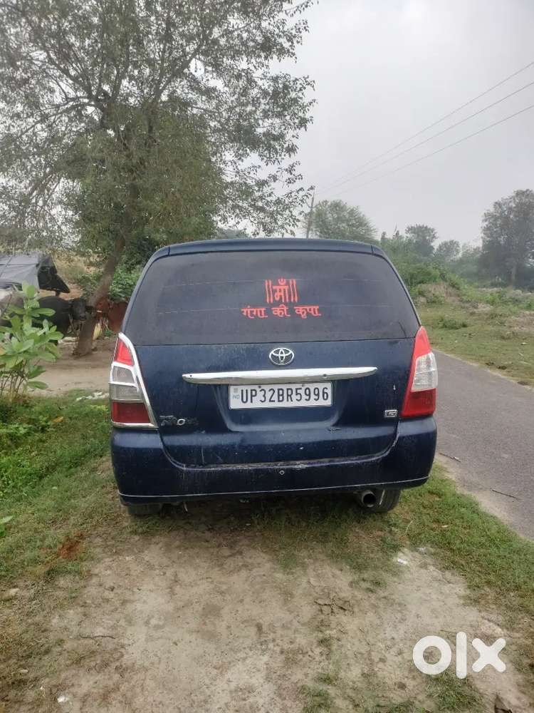 Toyota Innova 2006 Diesel 130000 Km Driven
