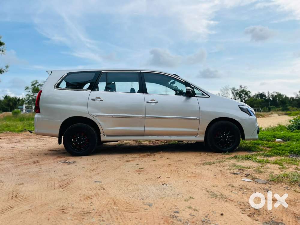 Toyota Innova 2.5 Vx 7 Str Bsiv, 2012, Diesel