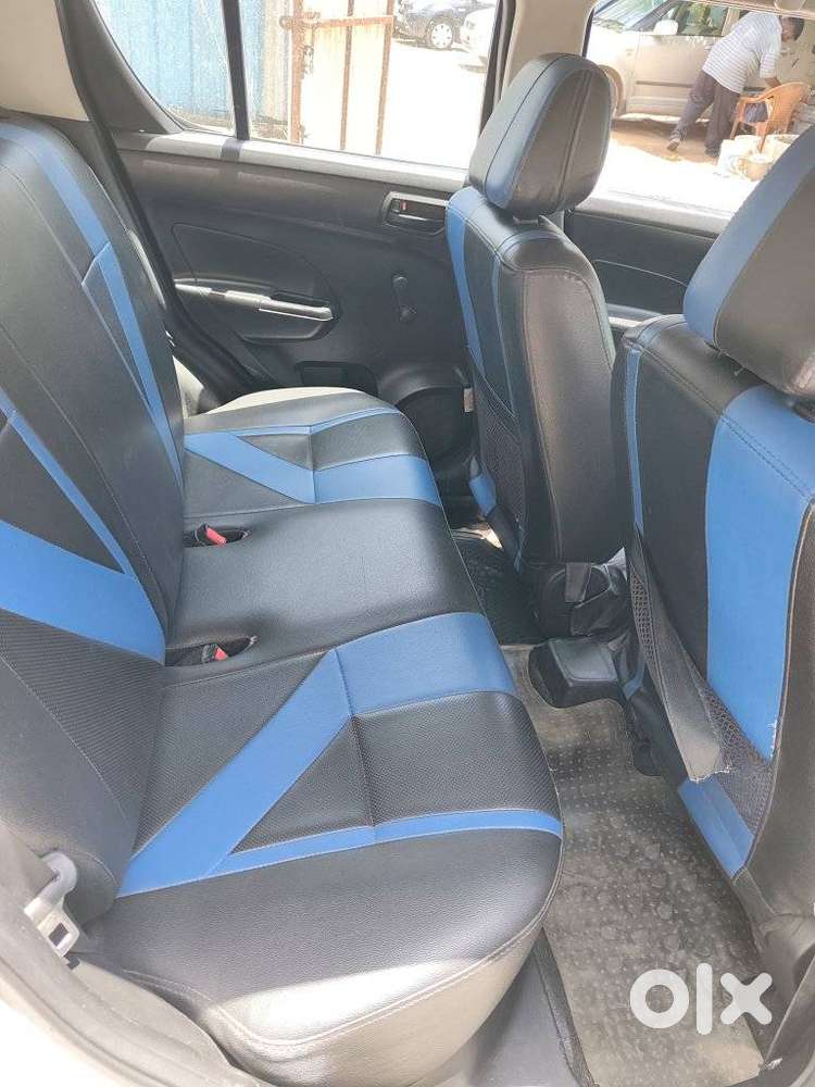 Maruti Suzuki Swift Lxi Optional-o, 2011, Petrol