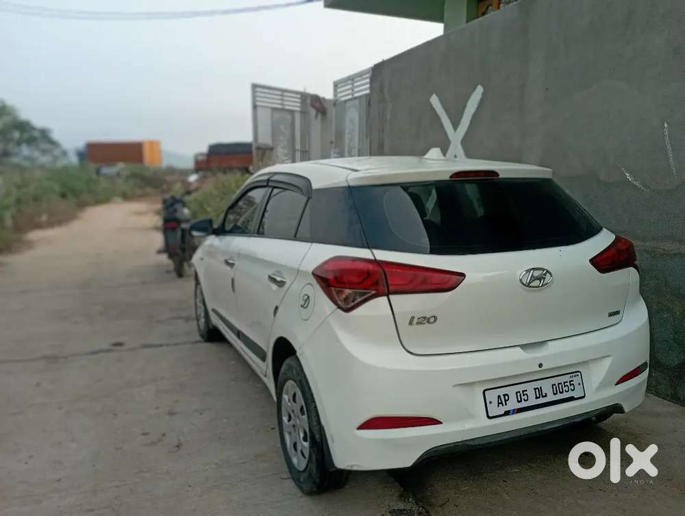 I20 Car For Sell Intersted Means Call Me