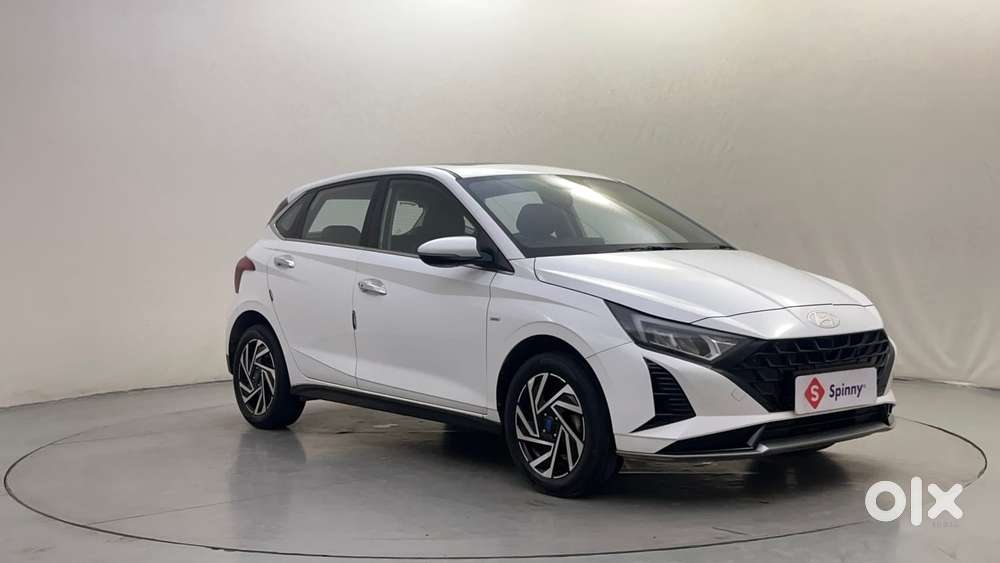 Hyundai New I20 1.2 Asta (o) Ivt, 2023, Petrol