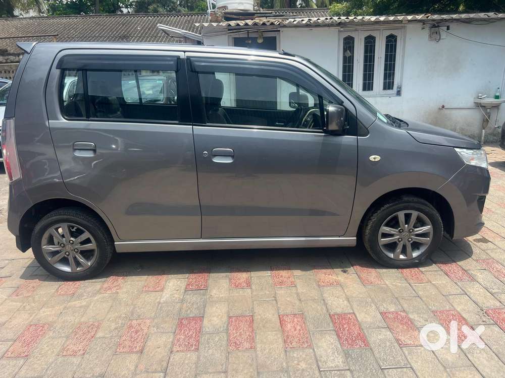 Maruti Suzuki Wagon R Stingray Vxi Optional, 2017, Petrol