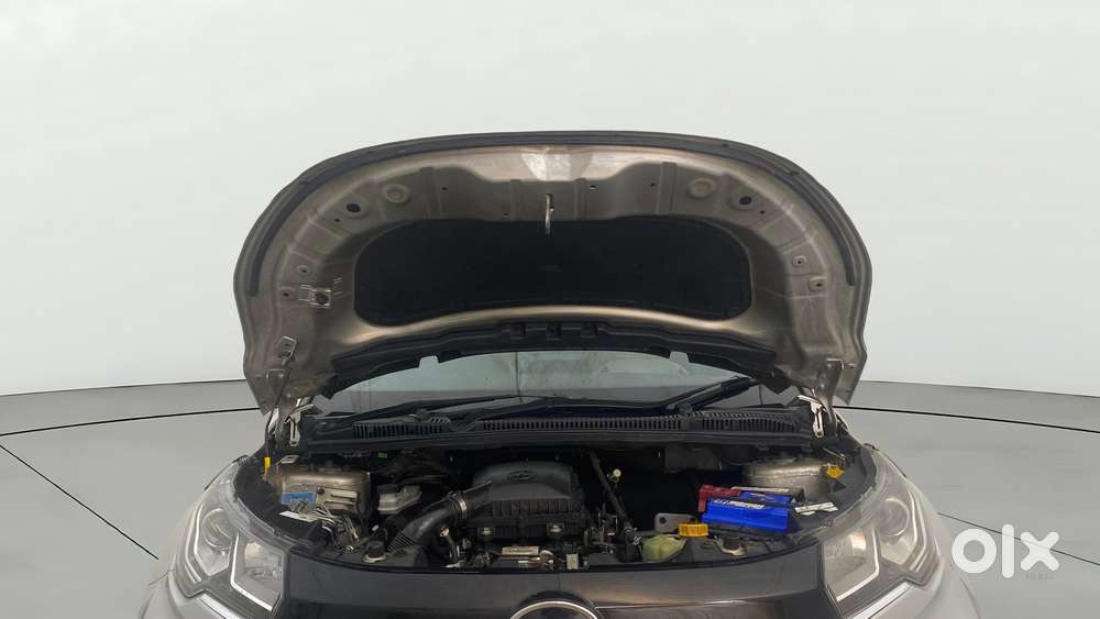 Tata Nexon 1.2 Revotron Xza Plus Premium, 2021, Petrol