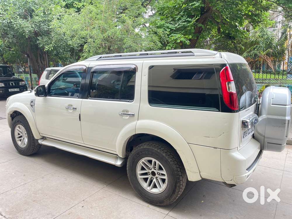 Ford Endeavour Diesel 2012