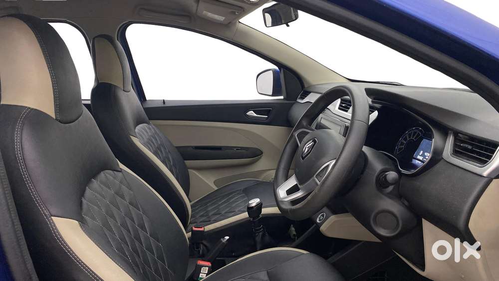 Renault Triber Rxz, 2020, Petrol