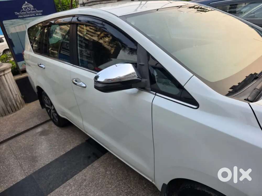 Toyota Innova Crysta 2022 Diesel 49200 Km Driven