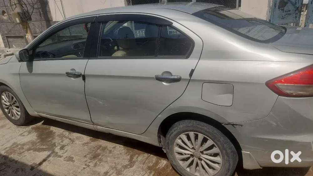 Maruti Suzuki Ciaz 2017 Diesel 96700 Km Driven 1st Owner
