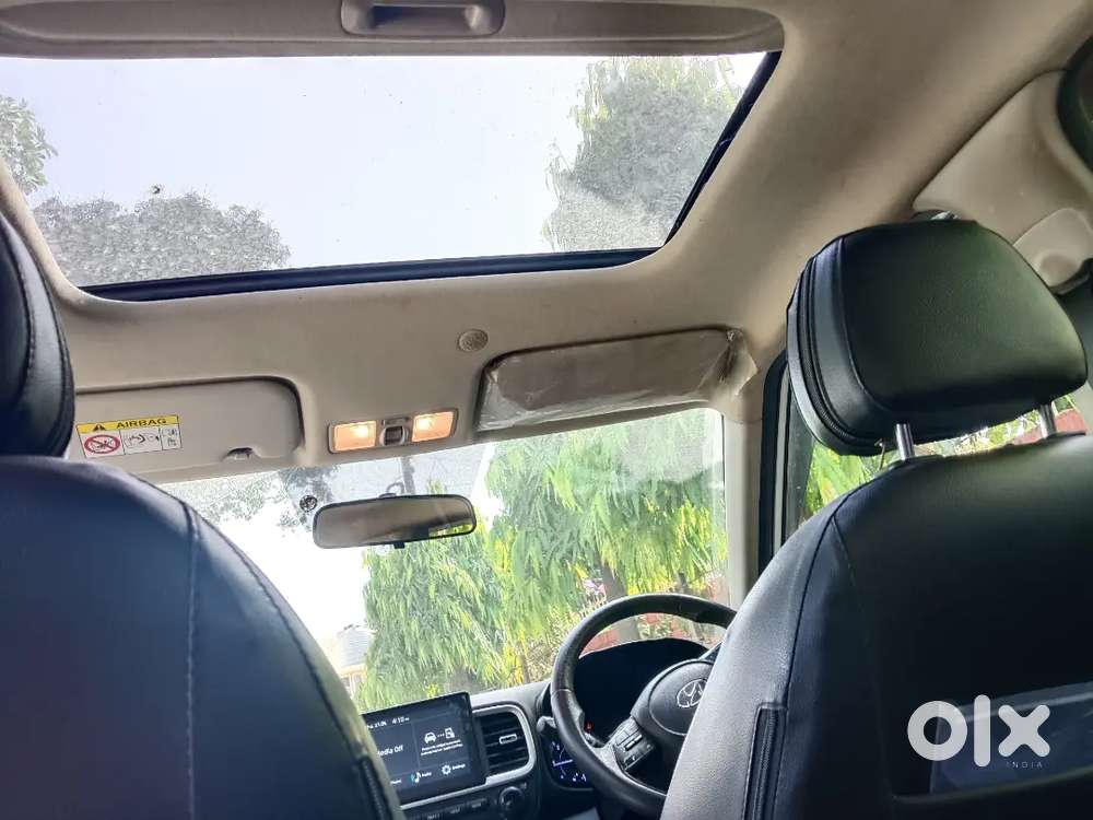 Hyundai Venue 2021 Diesel Well Maintained
